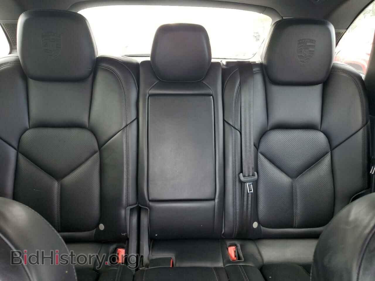 2017 PORSCHE CAYENNE - VIN: WP1AA2A25HKA88524 - Фото 10