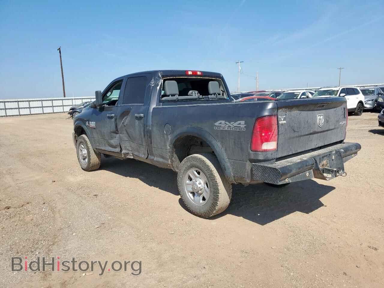 2017 RAM All Models - VIN: 3C6UR5CL9HG693630 - Photo 2