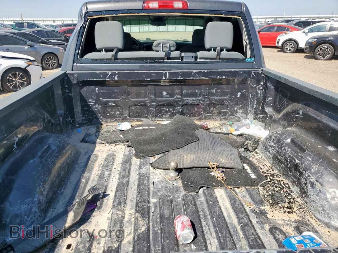 2017 RAM All Models - VIN: 3C6UR5CL9HG693630 - Photo 13