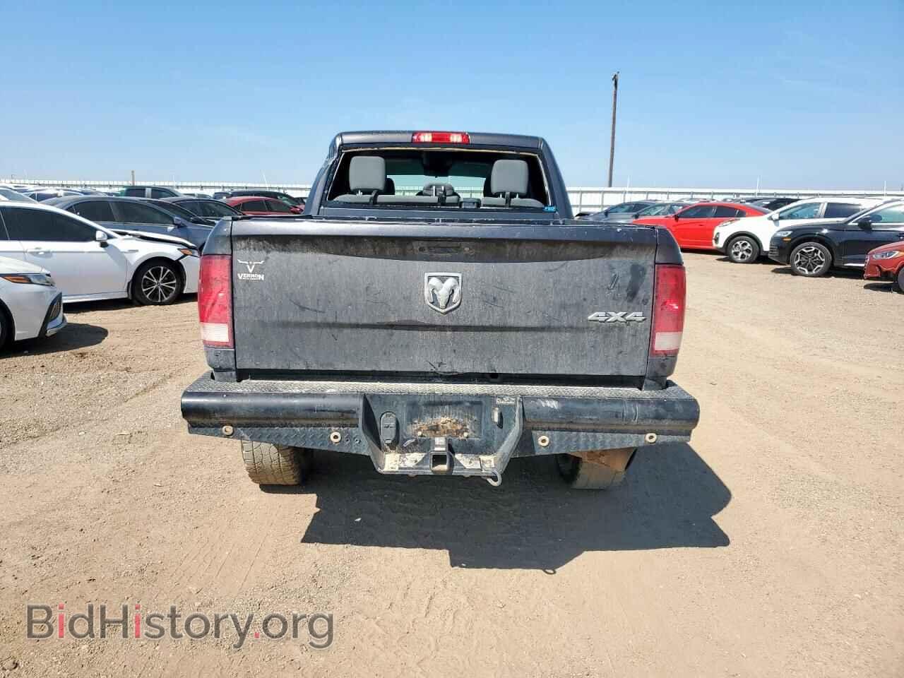 2017 RAM All Models - VIN: 3C6UR5CL9HG693630 - Photo 6