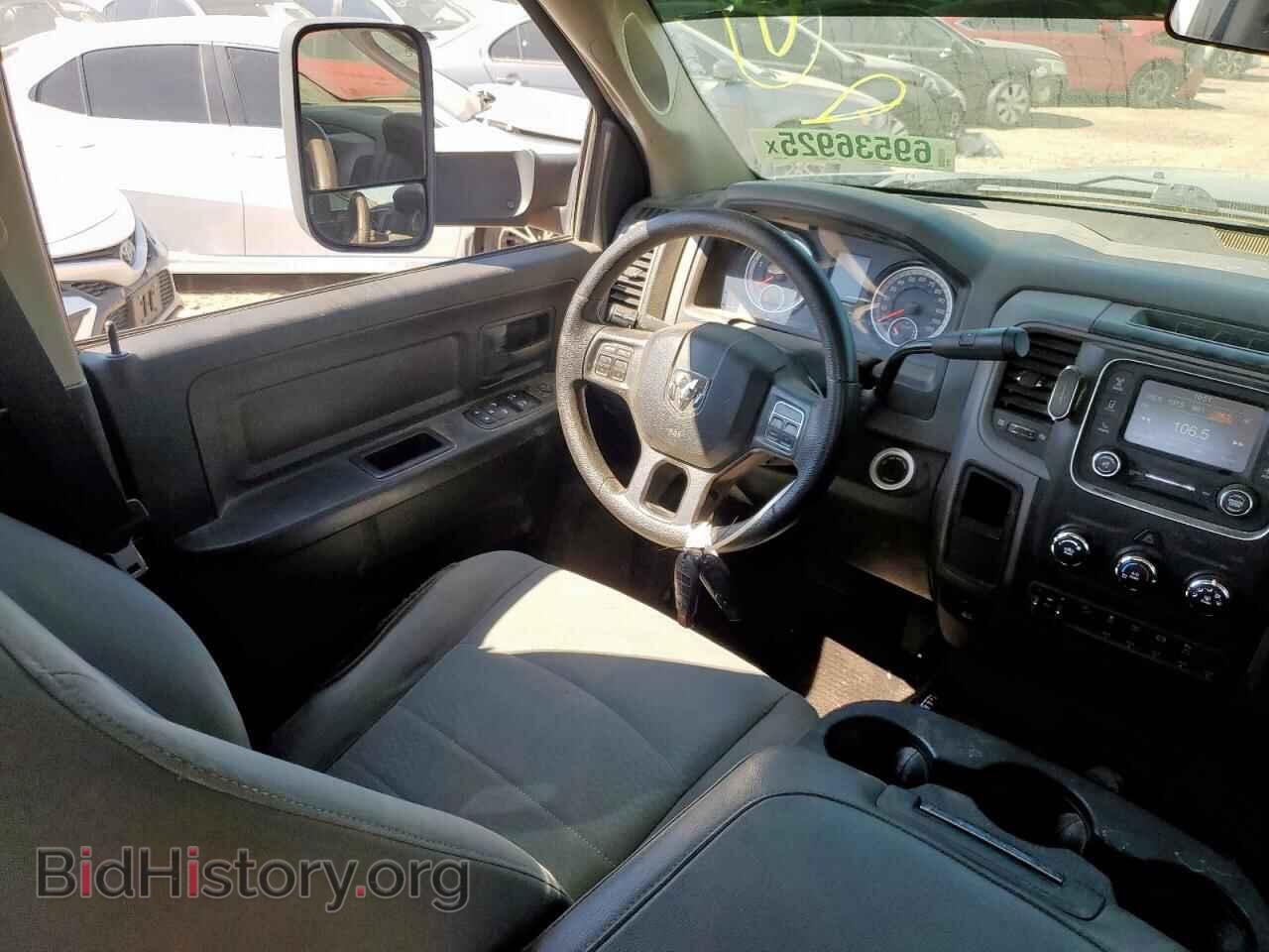 2017 RAM All Models - VIN: 3C6UR5CL9HG693630 - Photo 7