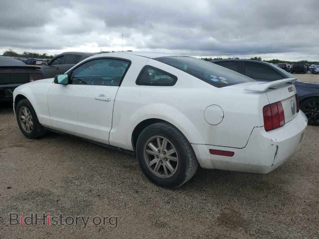 2007 FORD ALL Models - VIN: 1ZVFT80N575331629 - Фото 2