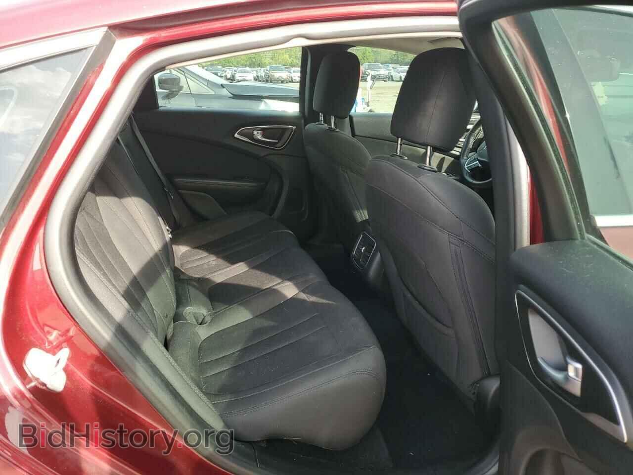 2016 CHRYSLER 200 - VIN: 1C3CCCAB8GN133662 - Фото 10