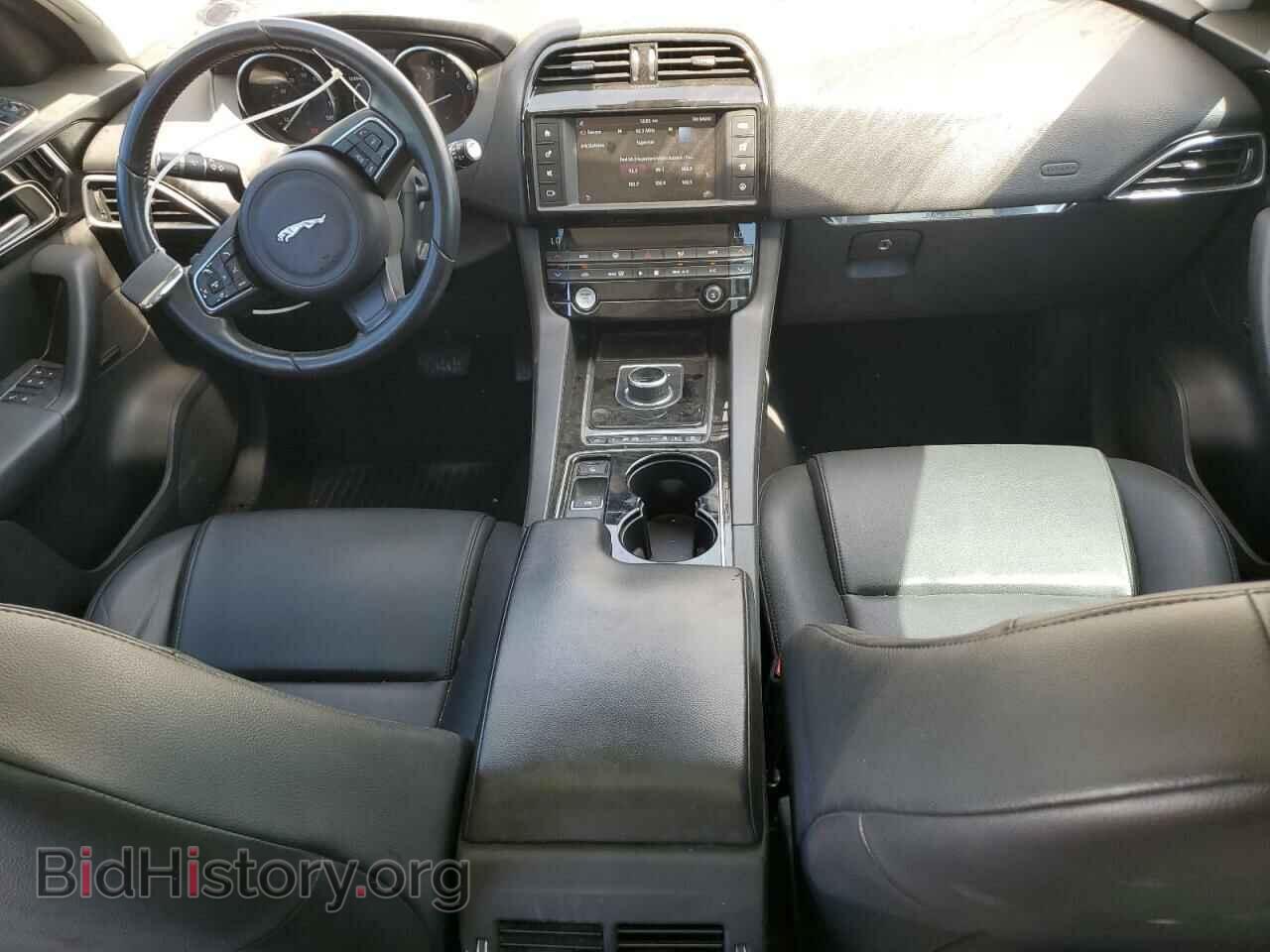 2017 JAGUAR F-PACE - VIN: SADCJ2BV6HA094328 - Фото 8