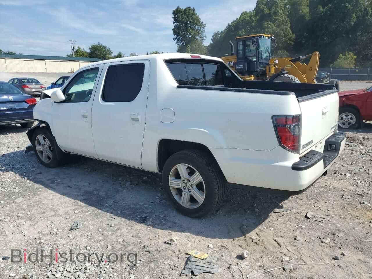 2013 HONDA RIDGELINE - VIN: 5FPYK1F58DB018007 - Фото 2