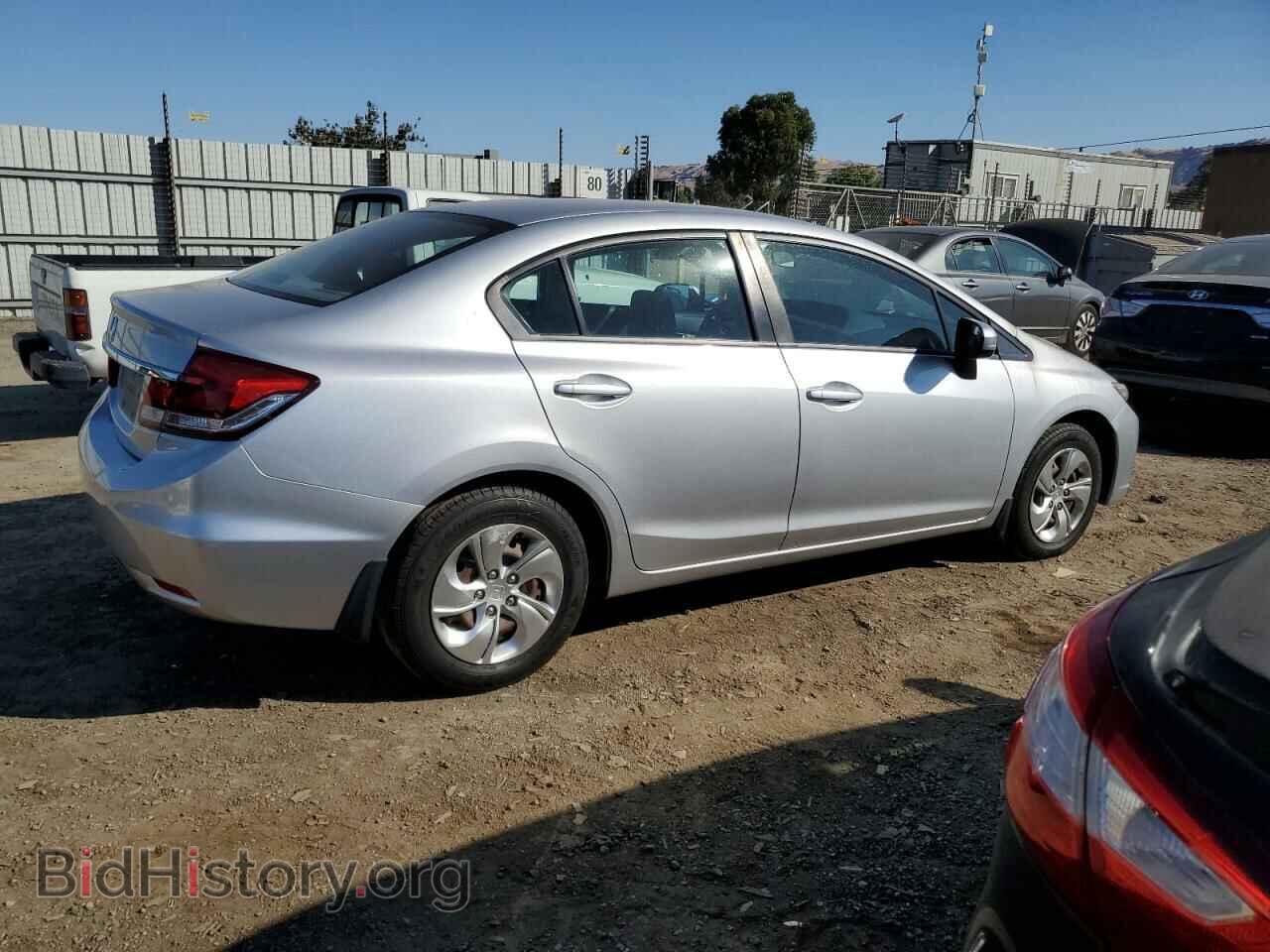 2015 HONDA CIVIC - VIN: 19XFB2F55FE237232 - Фото 3