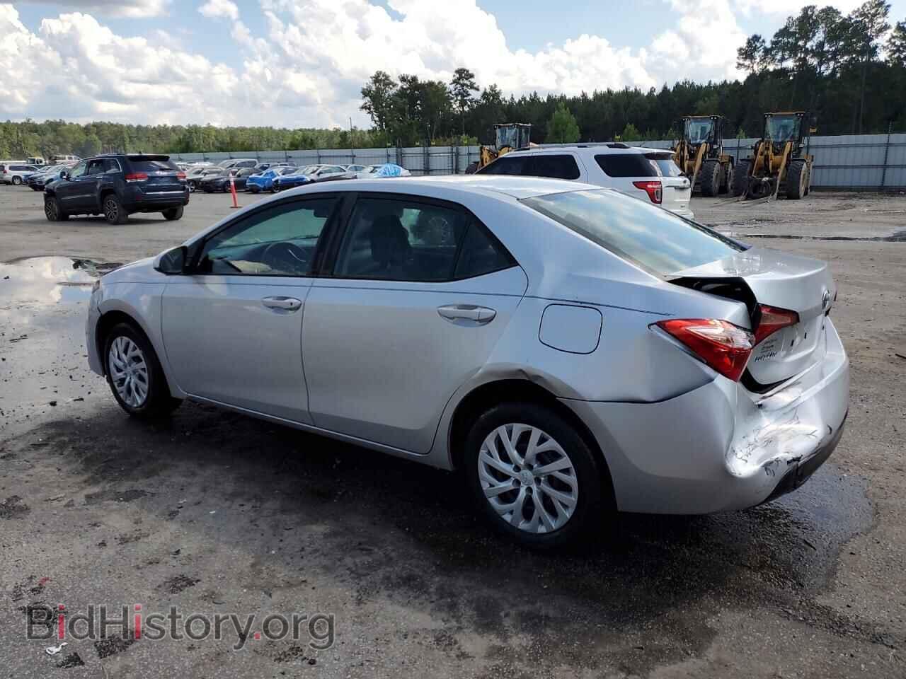 2018 TOYOTA COROLLA - VIN: 5YFBURHE1JP770474 - Фото 2