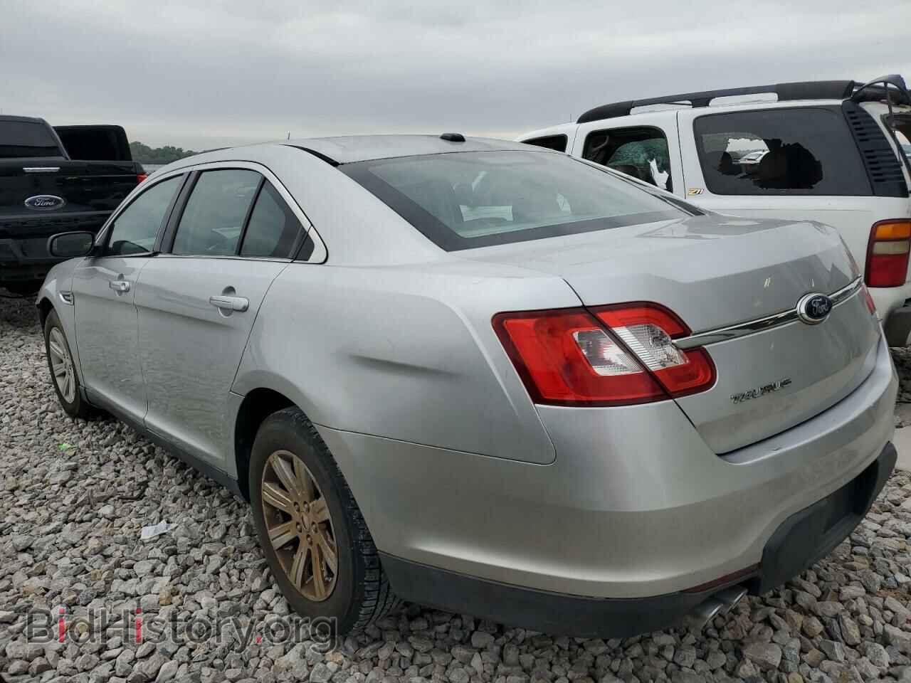 2011 FORD TAURUS - VIN: 1FAHP2DWXBG149461 - Фото 2