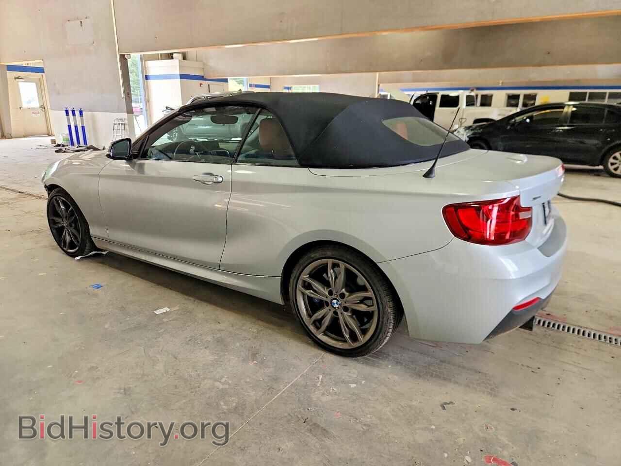 2016 BMW M2 - VIN: WBA1M5C51GV769257 - Photo 2