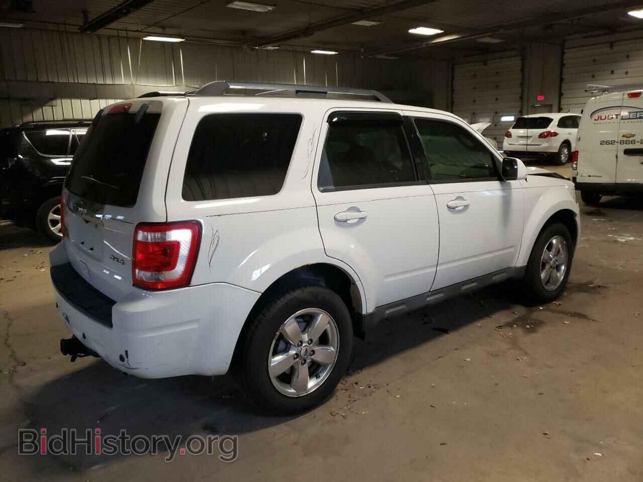 2011 FORD ESCAPE - VIN: 1FMCU9EG7BKC63181 - Фото 3