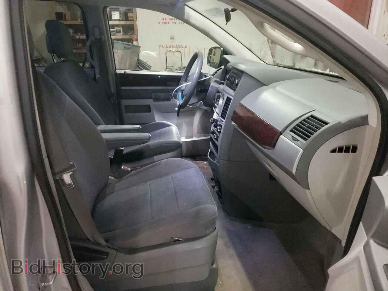 2010 CHRYSLER MINIVAN - VIN: 2A4RR5D13AR343755 - Фото 5