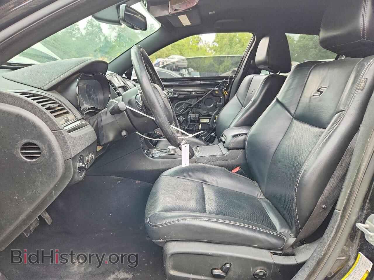 2019 CHRYSLER 300 - VIN: 2C3CCABG7KH582718 - Photo 7