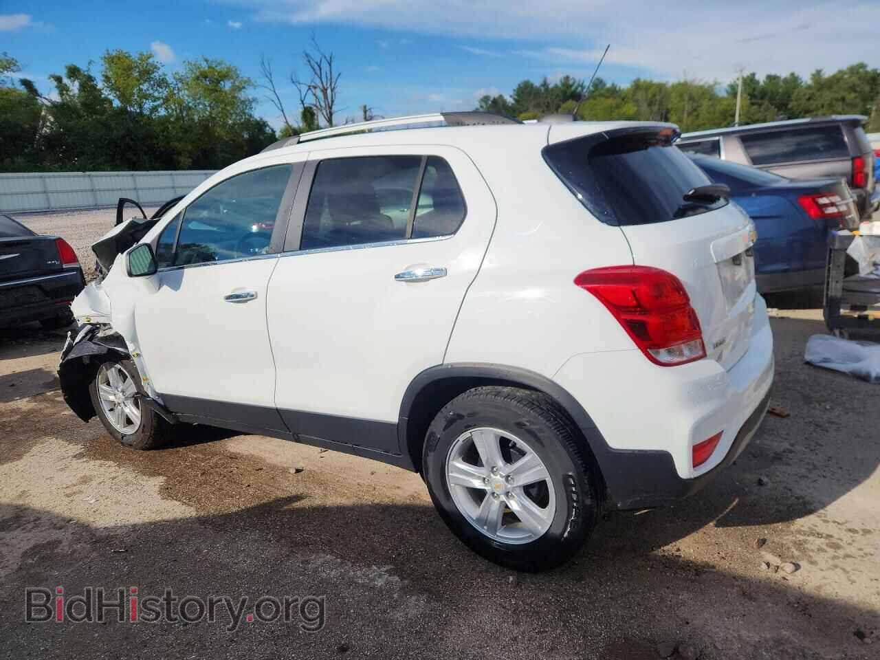 2019 CHEVROLET TRAX - VIN: KL7CJLSB9KB796522 - Photo 2