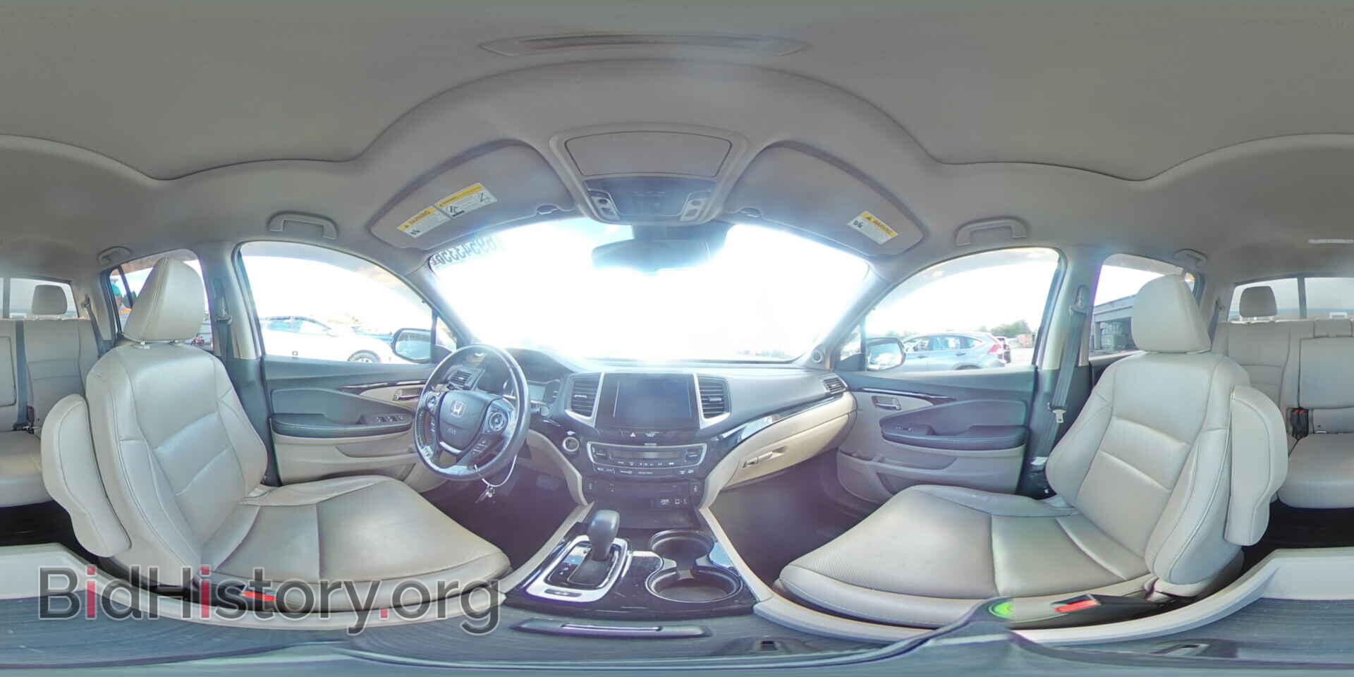 2017 HONDA RIDGELINE - VIN: 5FPYK3F74HB025443 - Photo 14