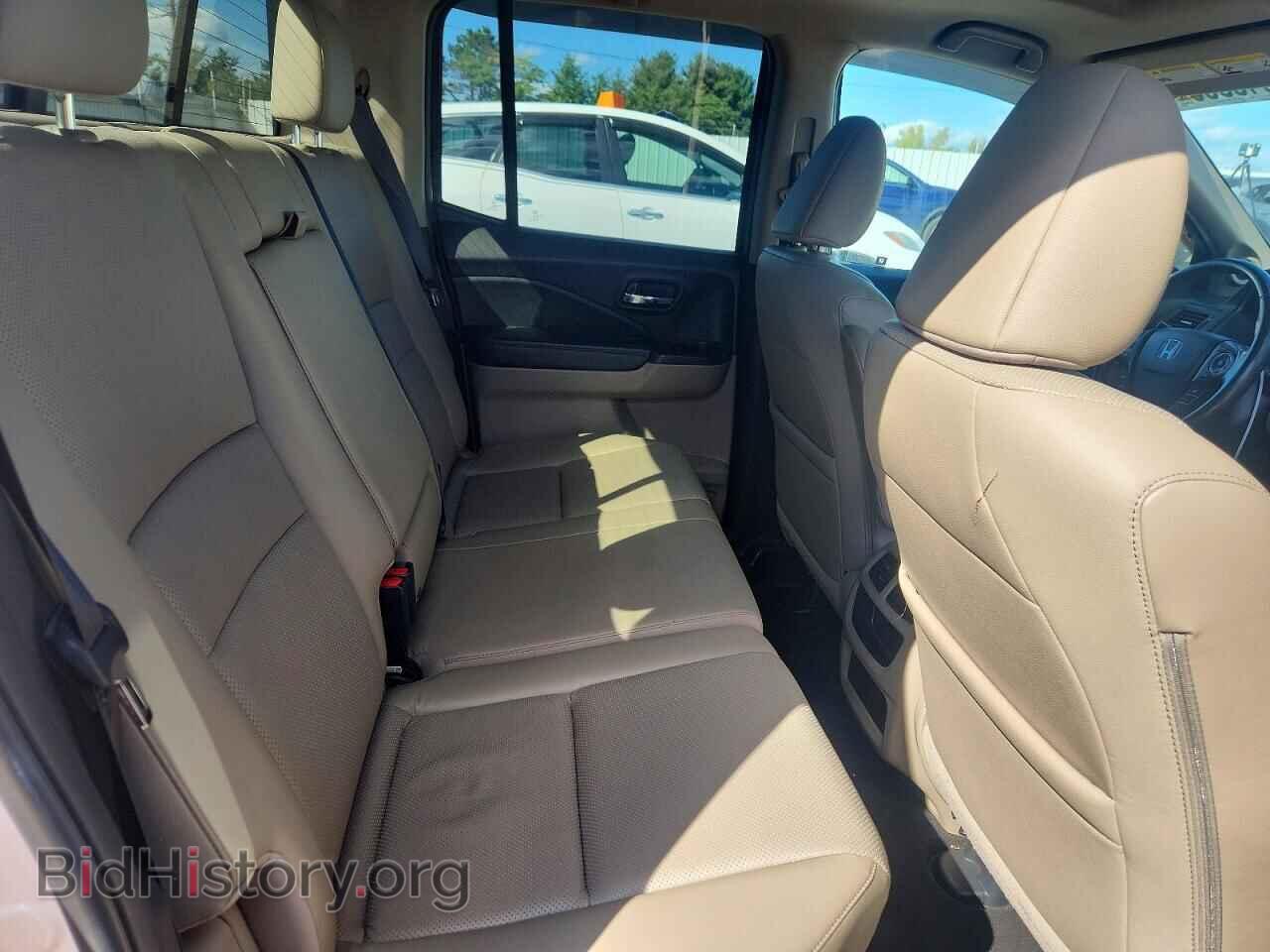 2017 HONDA RIDGELINE - VIN: 5FPYK3F74HB025443 - Photo 10