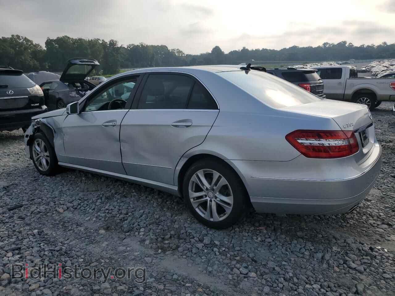 2011 MERCEDES-BENZ E-CLASS - VIN: WDDHF5GB9BA516530 - Фото 2