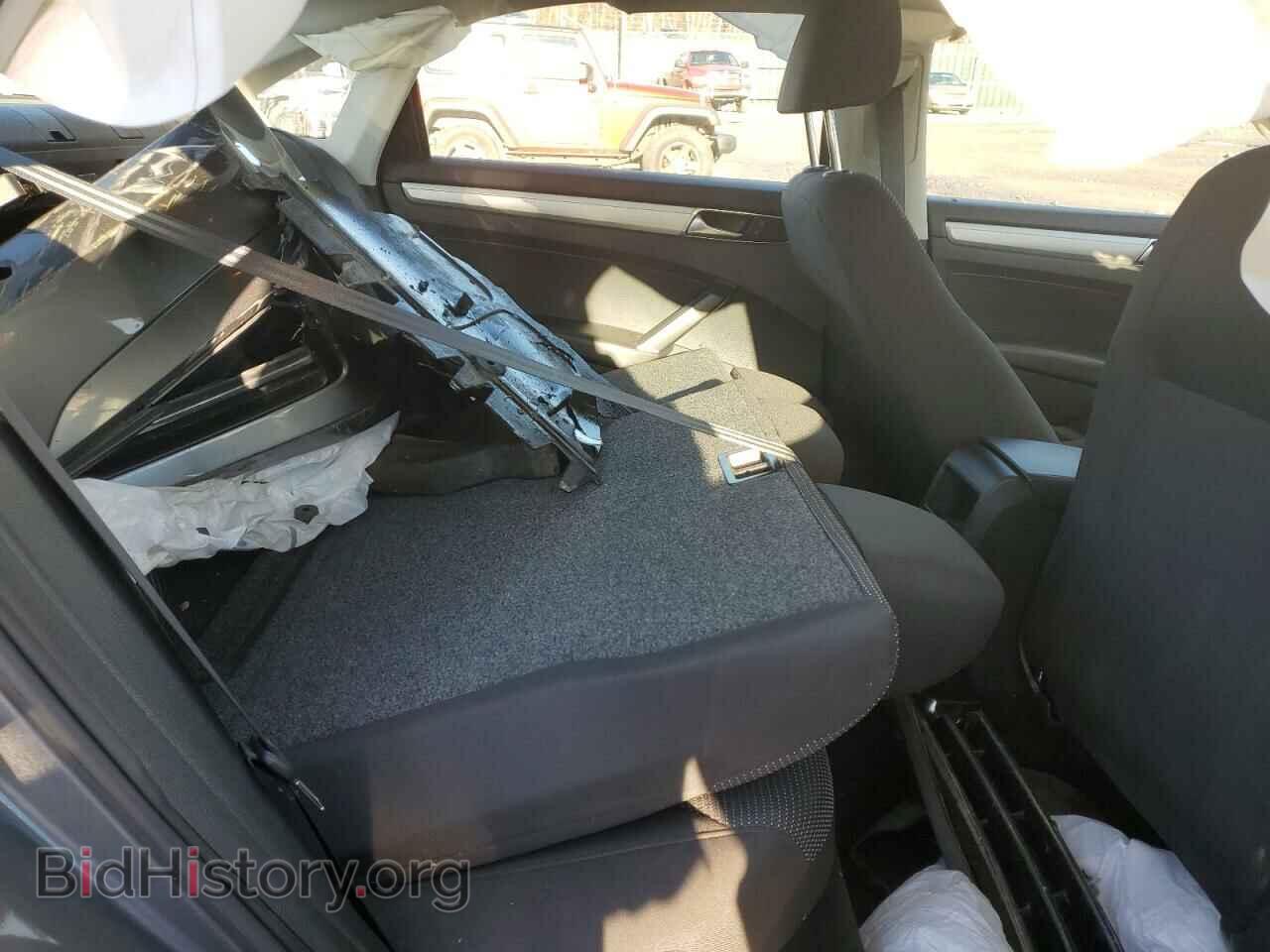 2017 VOLKSWAGEN PASSAT - VIN: 1VWAT7A36HC063673 - Фото 10