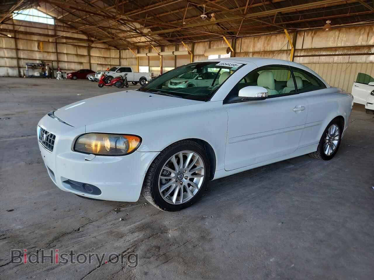 Фотография YV1MC67238J044108 - VOLVO C70 2008