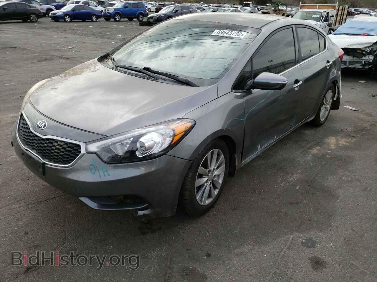 Фотография KNAFX4A82E5165010 - KIA FORTE 2014