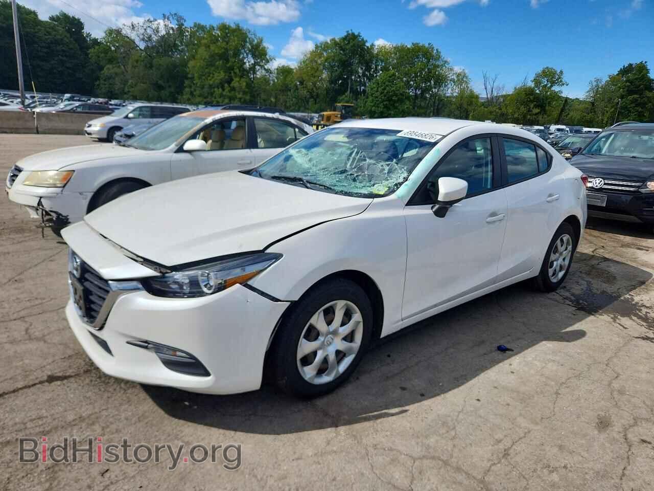 2017 Mazda 3 Sport (VIN 3MZBN1U72HM134960) — фото 1 из 12, Copart, повреждение: передняя часть