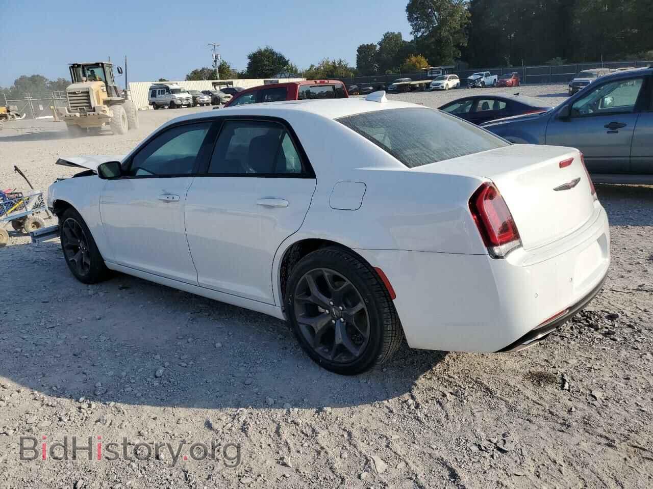 2023 CHRYSLER 300 - VIN: 2C3CCABG6PH565612 - Фото 2