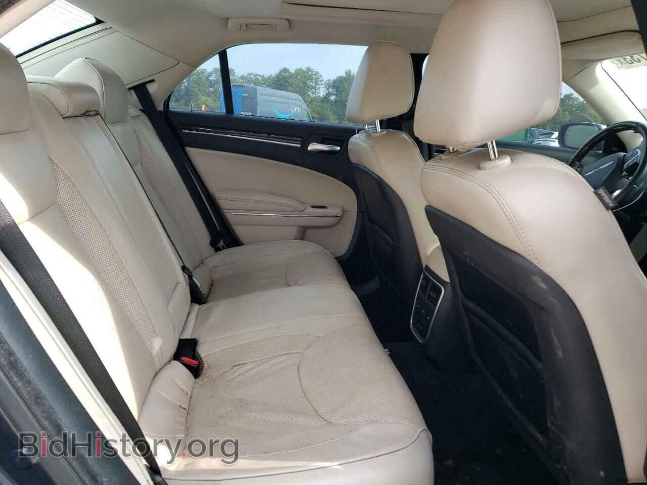 2016 CHRYSLER 300 - VIN: 2C3CCAEGXGH141491 - Фото 10