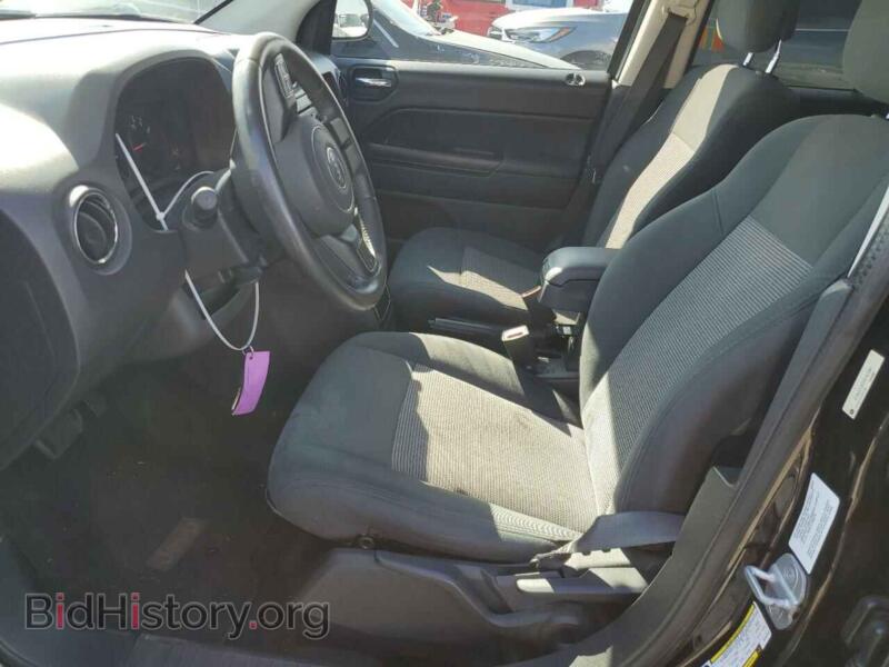 2013 Jeep COMPASS (VIN 1C4NJCEB7DD197343) — photo 7 of 12