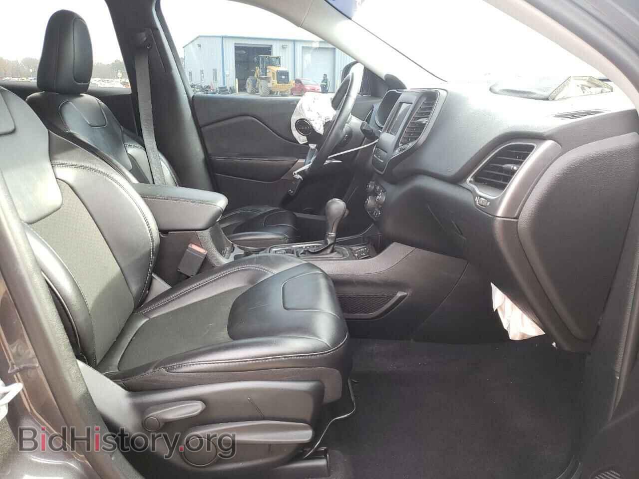2019 JEEP CHEROKEE - VIN: 1C4PJLLB4KD403355 - Фото 5