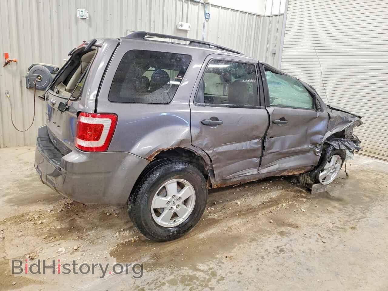 2010 FORD ESCAPE - VIN: 1FMCU9D73AKD11372 - Фото 3