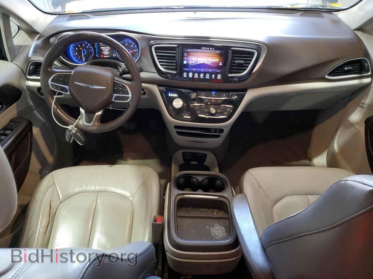 2017 CHRYSLER PACIFICA - VIN: 2C4RC1BG4HR785638 - Фото 8