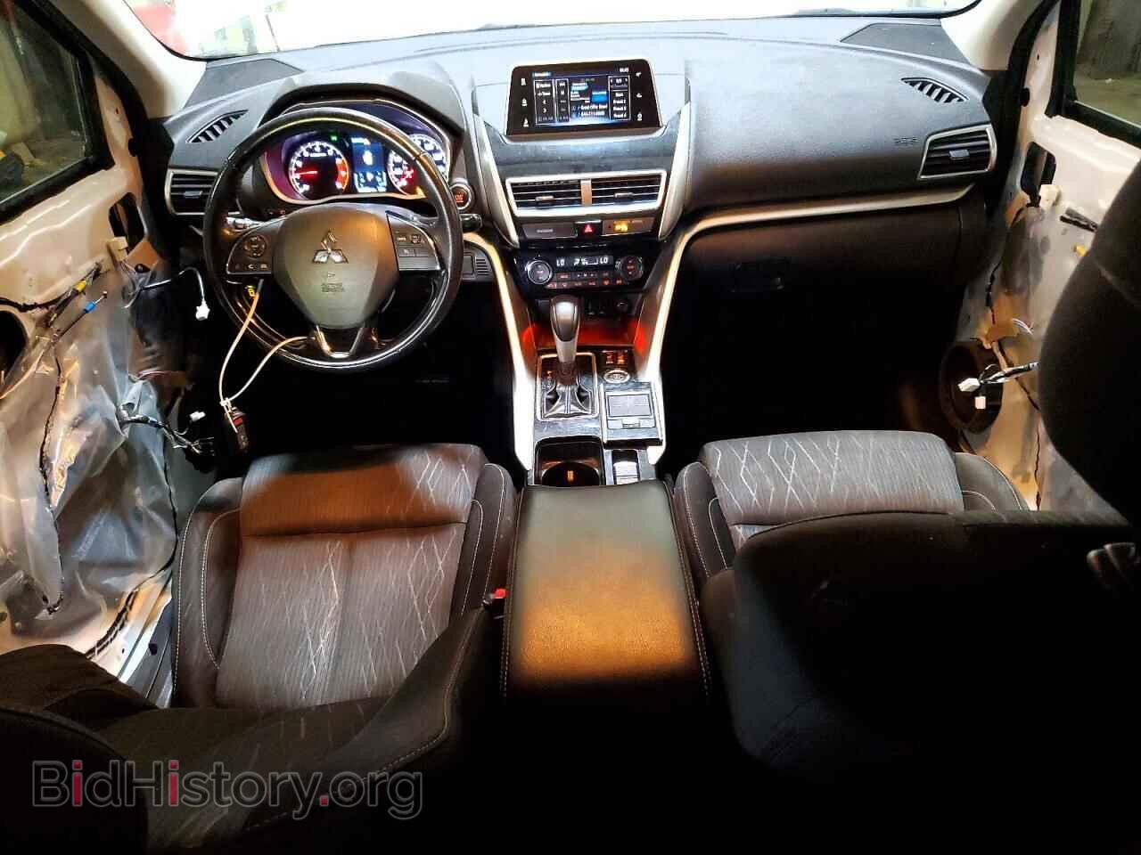 2018 MITSUBISHI ECLIPSE - VIN: JA4AT5AAXJZ070435 - Photo 8