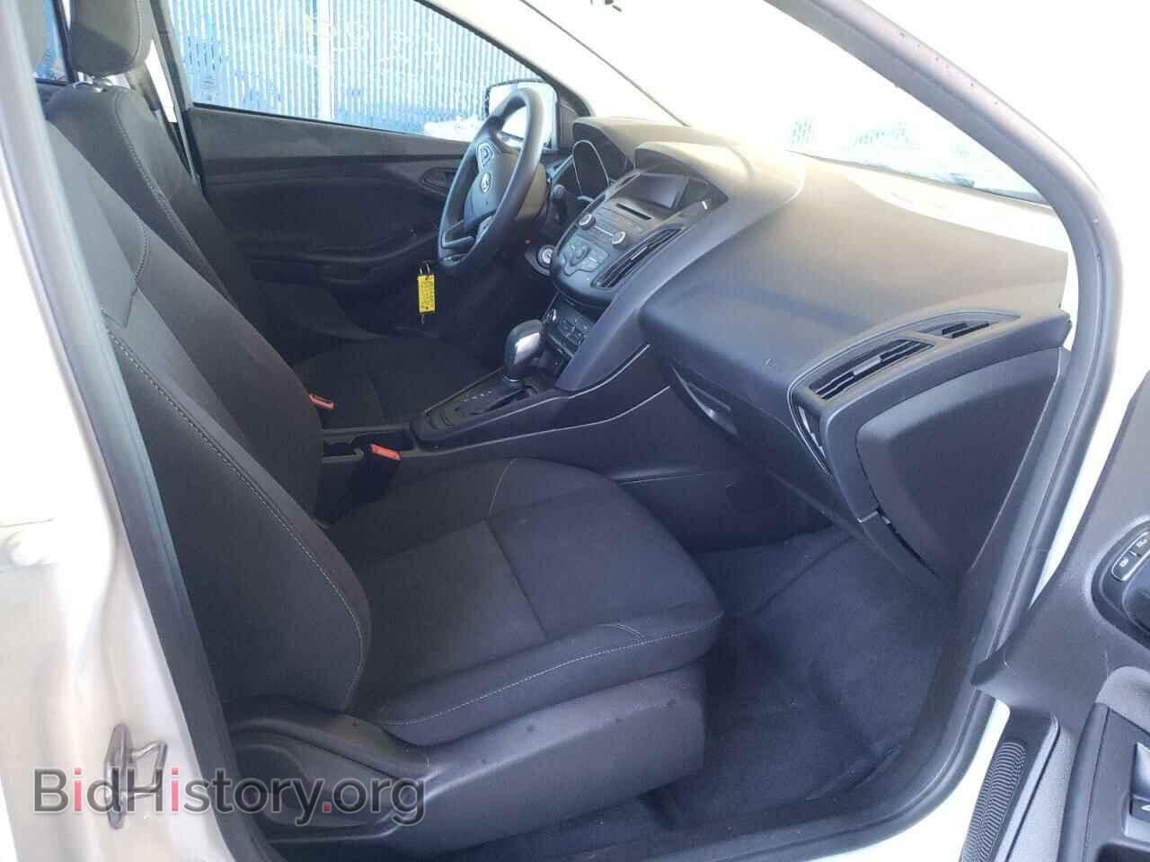 2017 FORD FOCUS - VIN: 1FADP3E25HL236653 - Photo 5