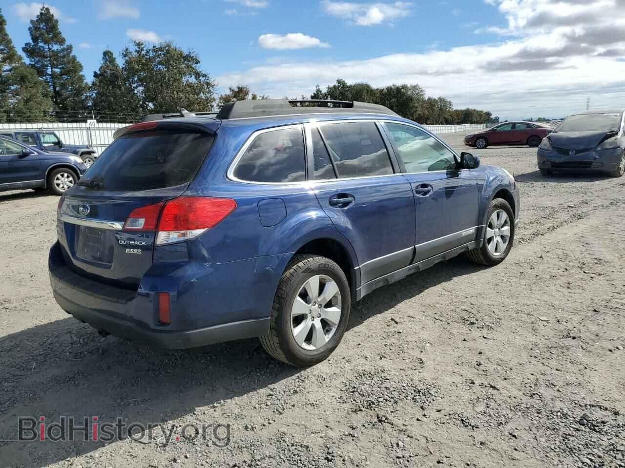 2011 SUBARU OUTBACK - VIN: 4S4BRBKC7B3375978 - Фото 3