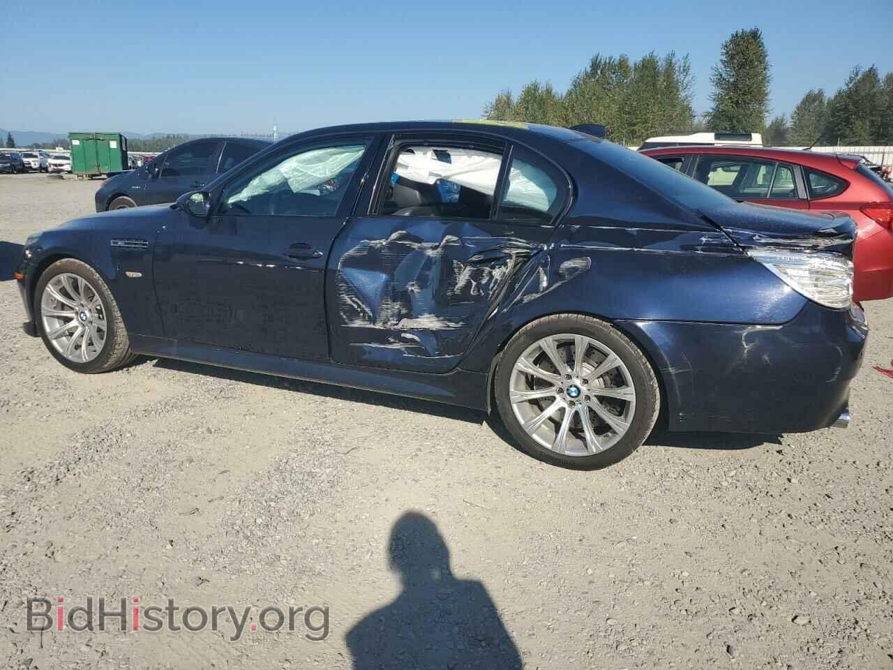 2008 BMW M5 - VIN: WBSNB935X8CX08044 - Фото 2
