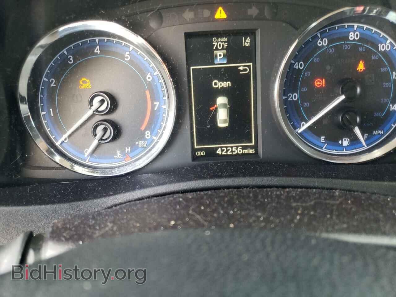 2017 TOYOTA COROLLA - VIN: 2T1BURHE8HC870842 - Фото 8