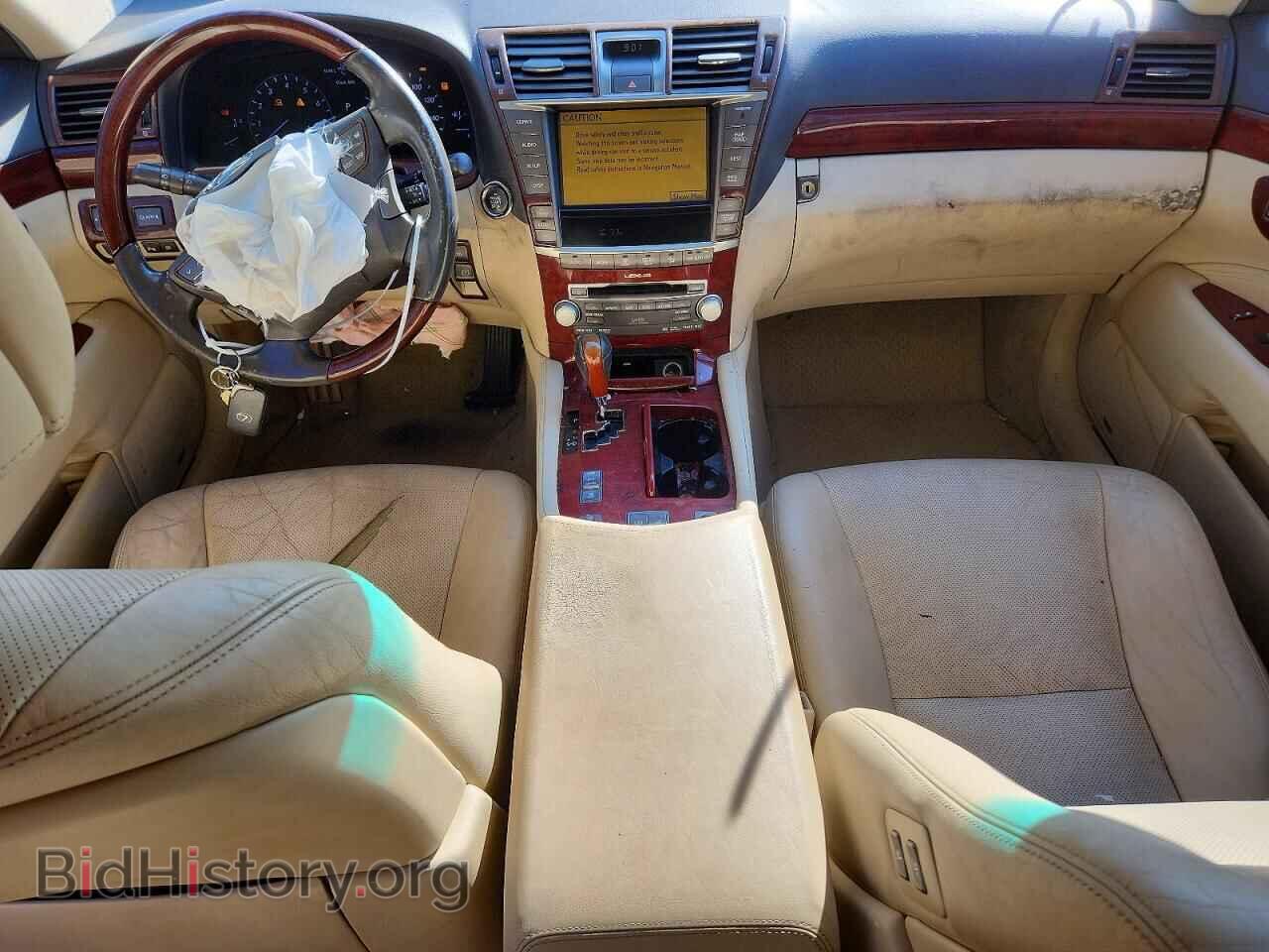 2011 LEXUS LS460 - VIN: JTHCL5EF4B5011652 - Photo 8