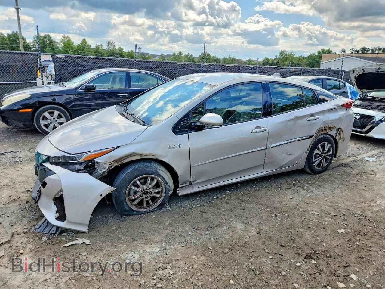Photo JTDKARFP4H3006327 - TOYOTA PRIUS 2017