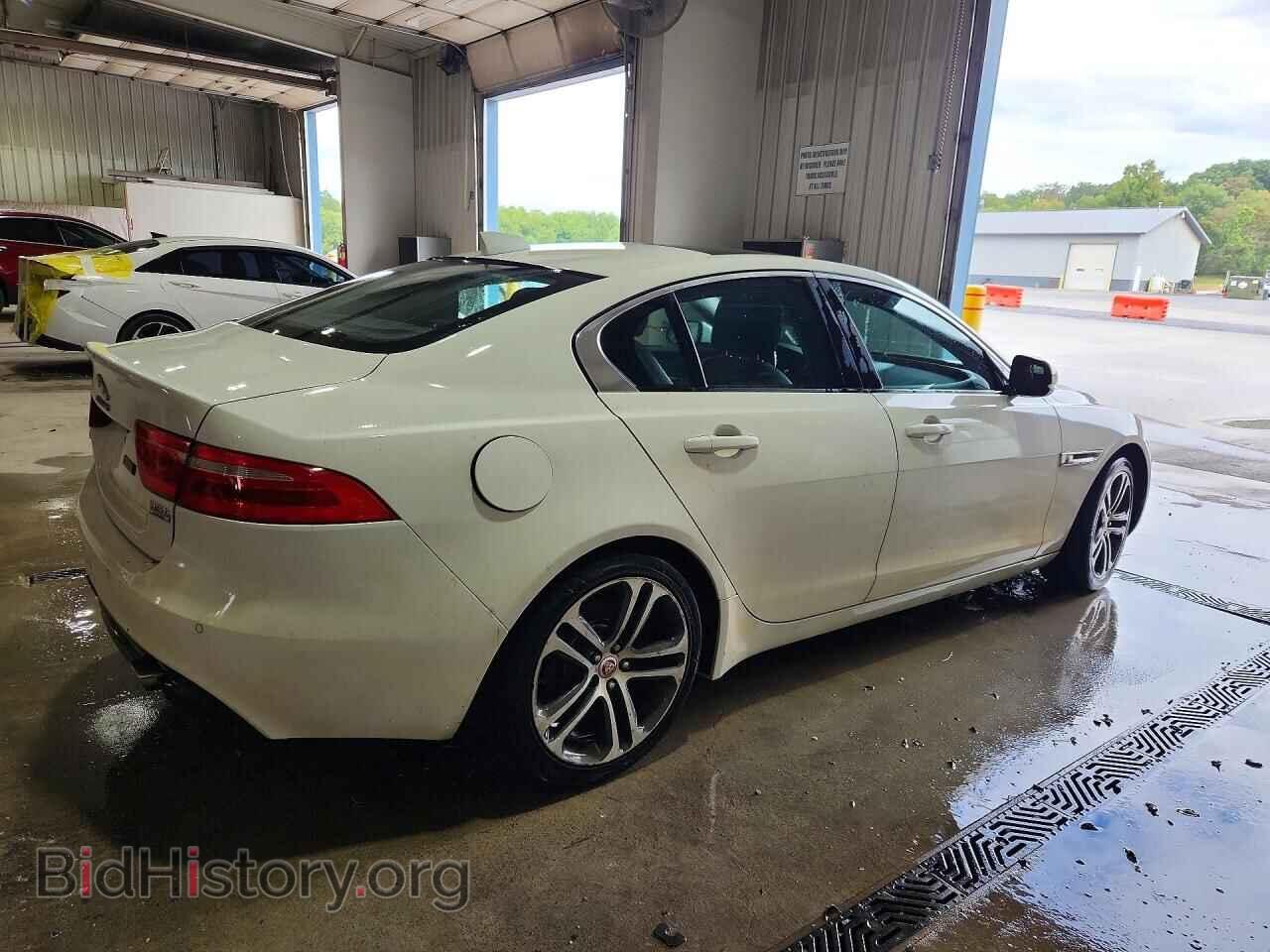 2017 JAGUAR XE - VIN: SAJAJ4BV5HA975733 - Фото 3