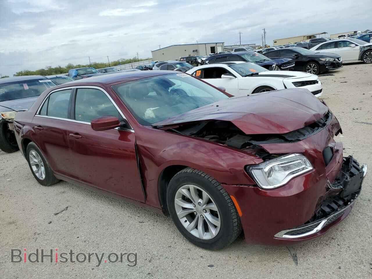 2015 CHRYSLER 300 - VIN: 2C3CCAAG4FH810682 - Фото 4