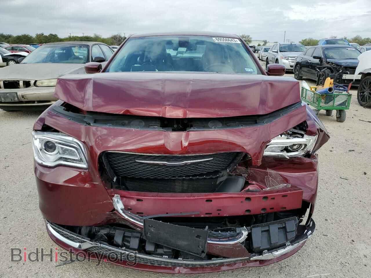 2015 CHRYSLER 300 - VIN: 2C3CCAAG4FH810682 - Фото 5