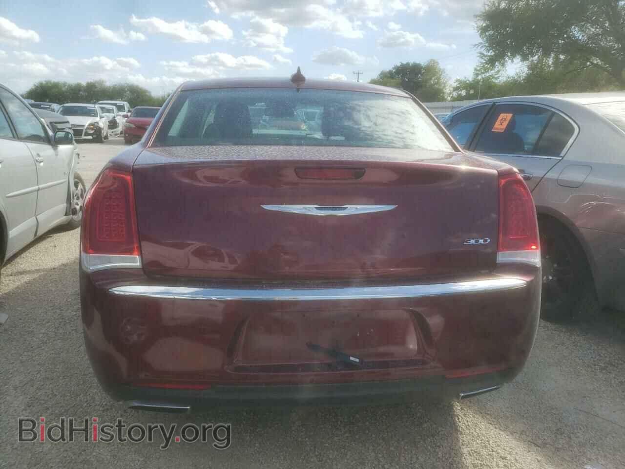 2015 CHRYSLER 300 - VIN: 2C3CCAAG4FH810682 - Фото 6