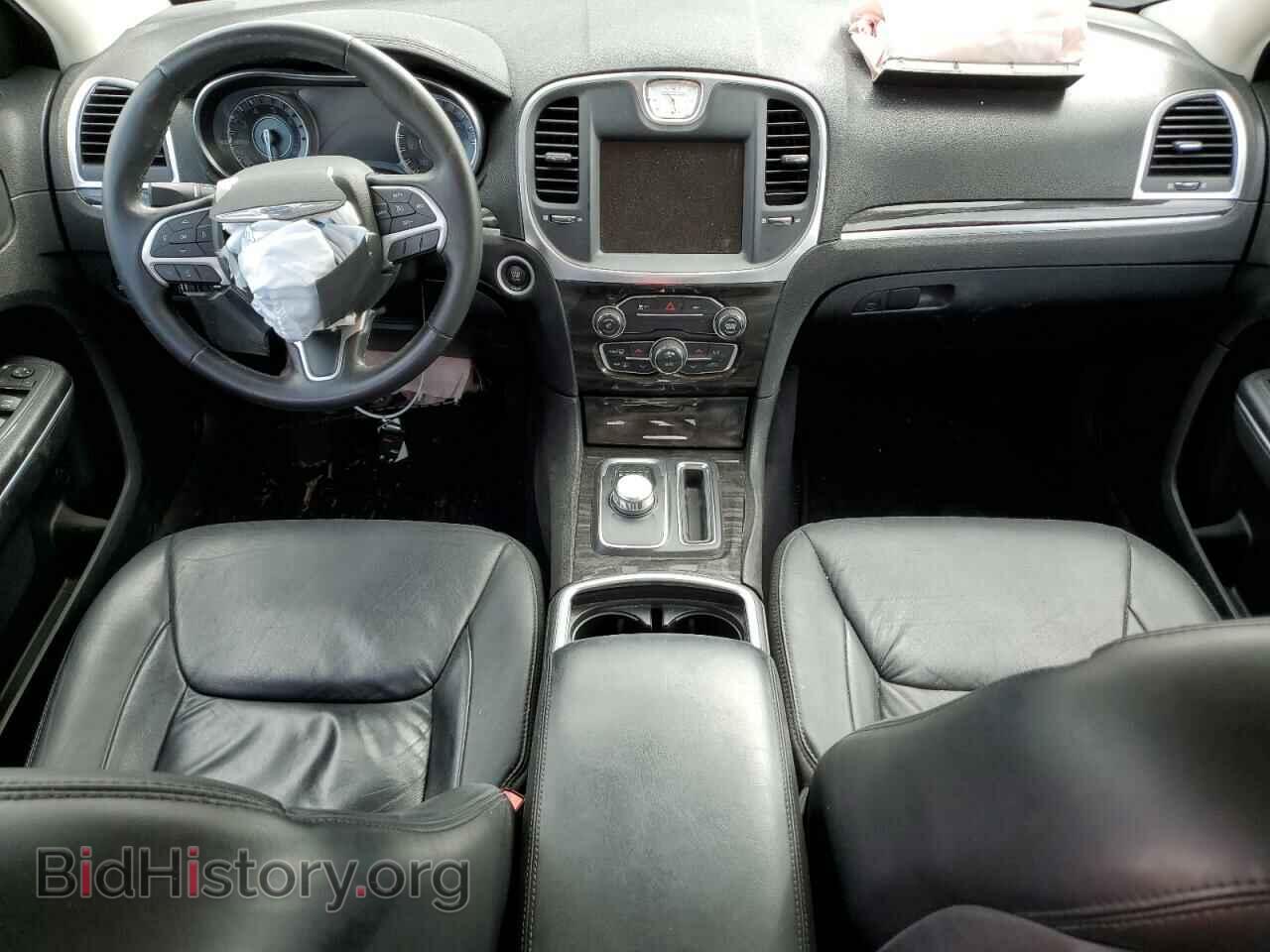 2015 CHRYSLER 300 - VIN: 2C3CCAAG4FH810682 - Фото 8