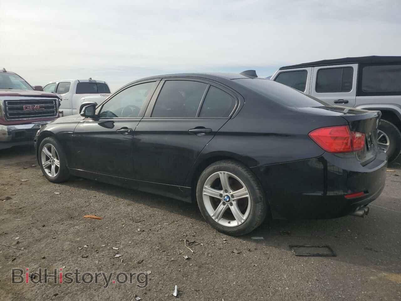 2013 BMW 3 SERIES - VIN: WBA3A5C53DF603166 - Фото 2
