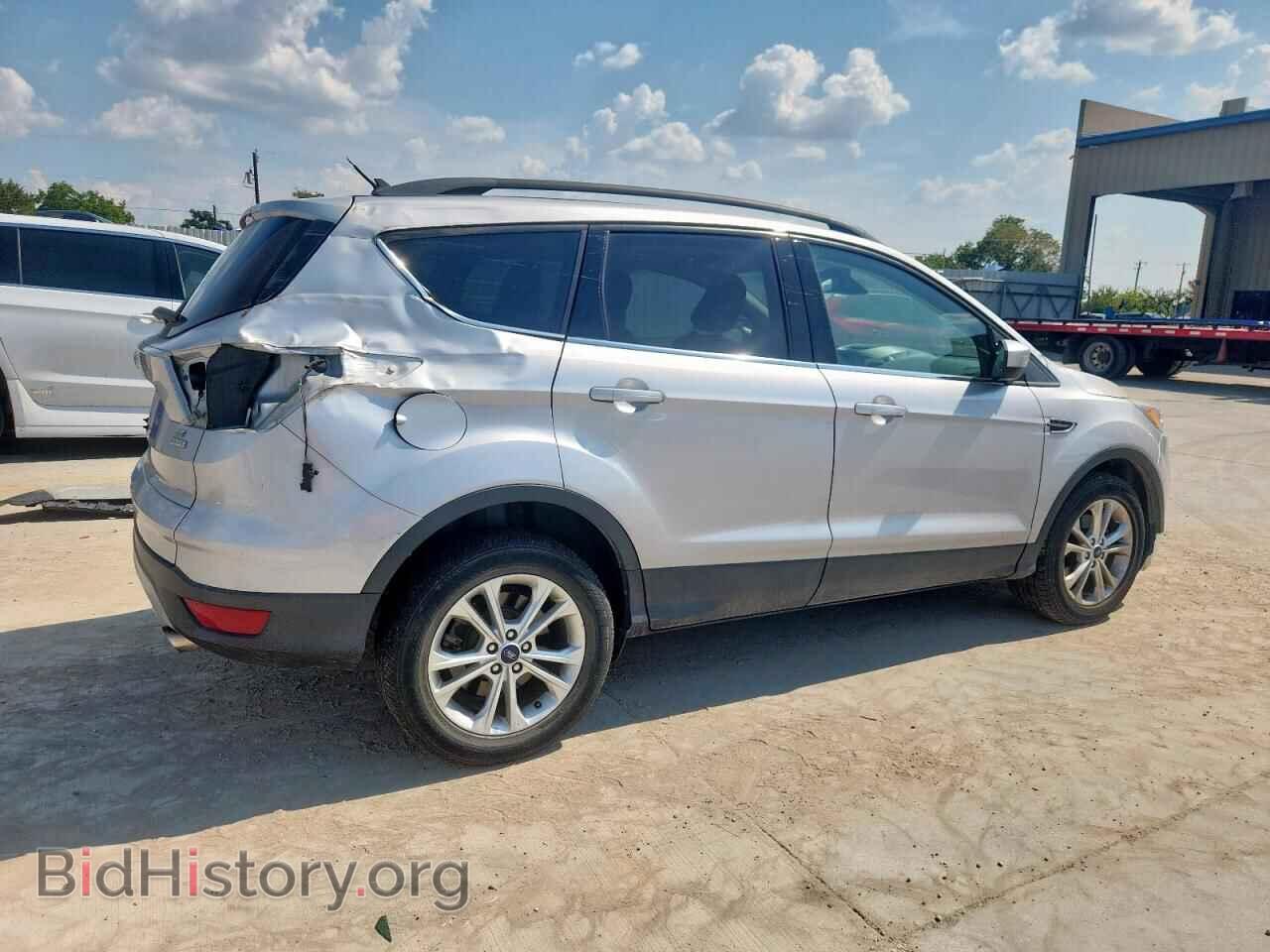 2018 FORD ESCAPE - VIN: 1FMCU0GD2JUD38967 - Фото 3