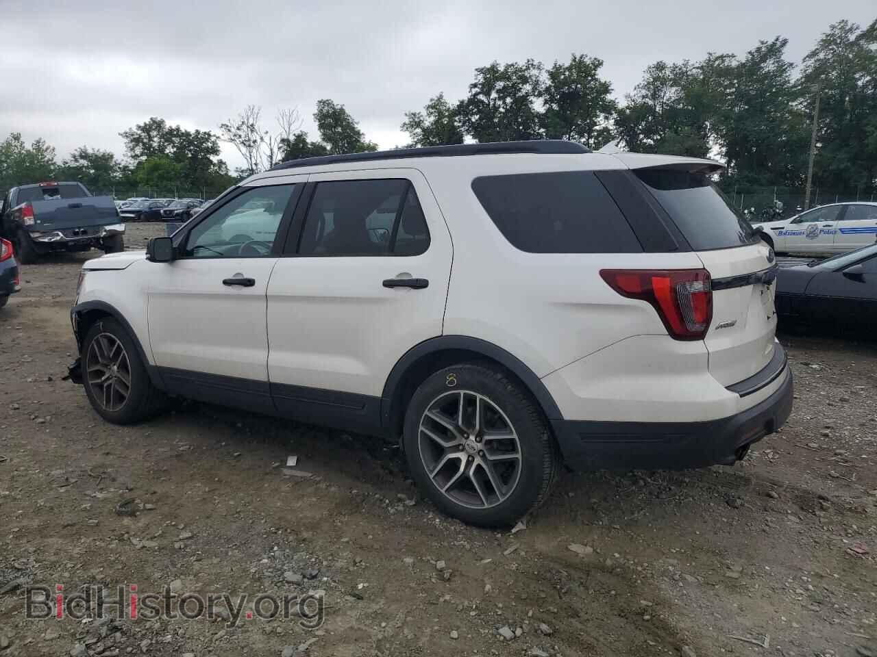 2018 FORD EXPLORER - VIN: 1FM5K8GT1JGB97649 - Фото 2