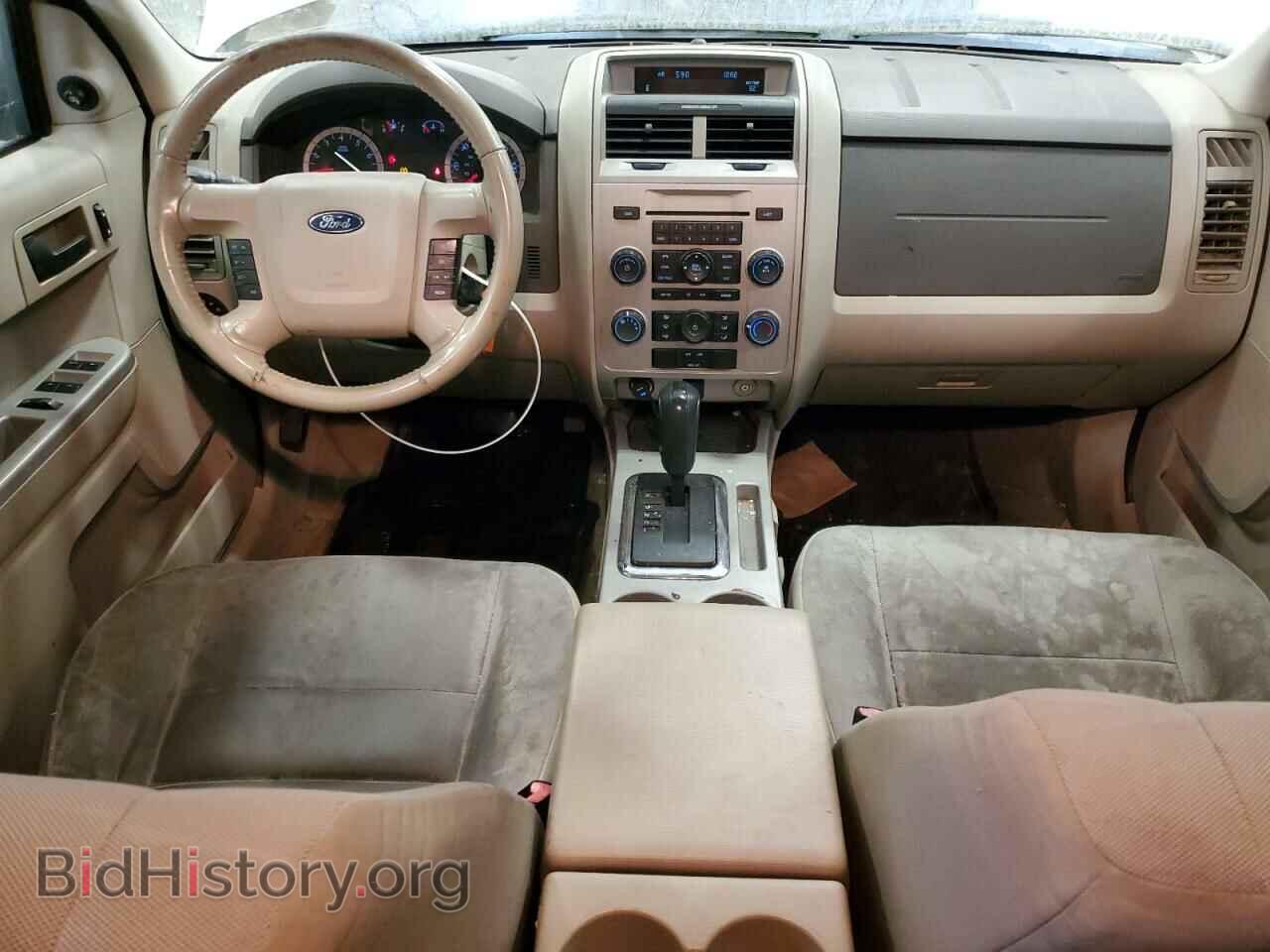 2010 FORD ESCAPE - VIN: 1FMCU9D7XAKD07772 - Photo 8