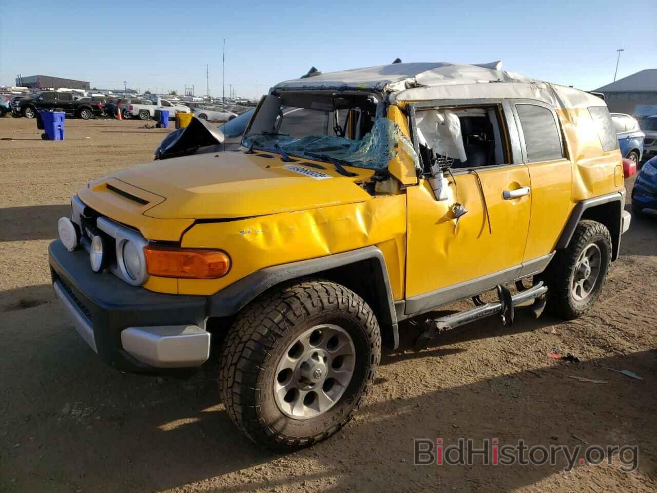 Фотография JTEBU4BF2AK085723 - TOYOTA FJ CRUISER 2010