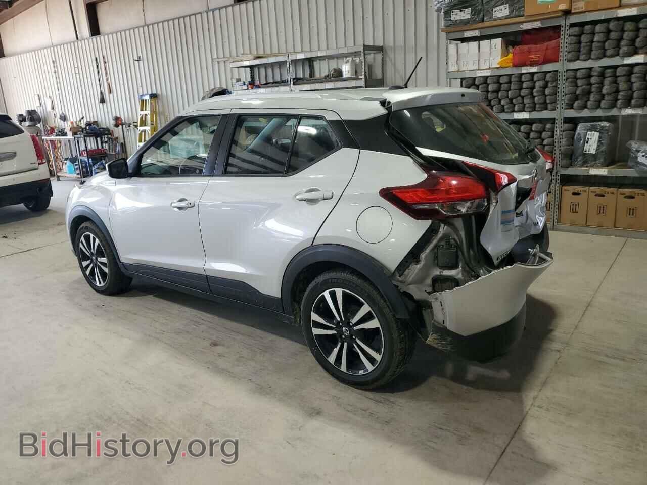 2019 NISSAN KICKS - VIN: 3N1CP5CU3KL539077 - Фото 2