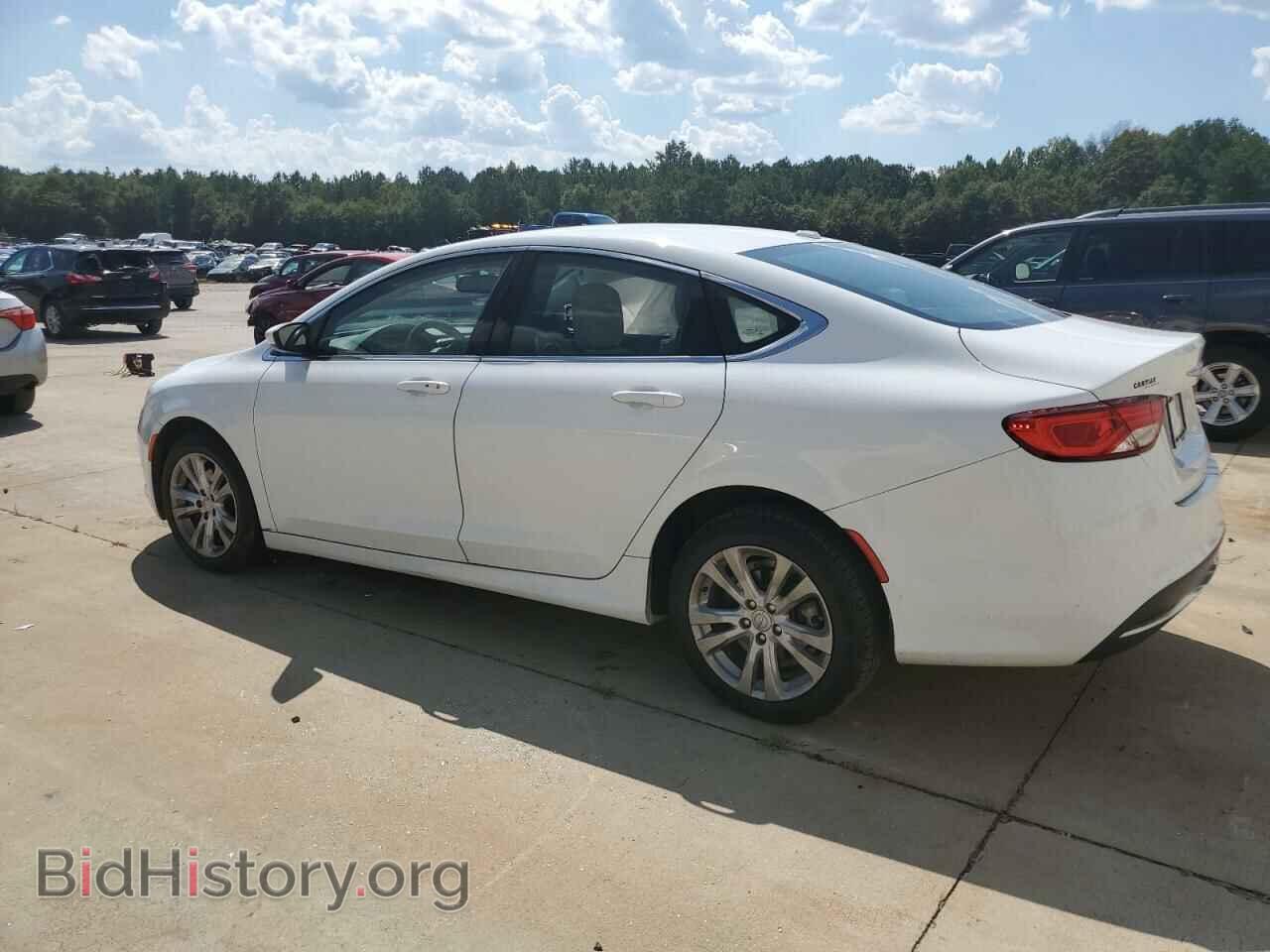 2015 CHRYSLER 200 - VIN: 1C3CCCAB0FN626296 - Фото 2