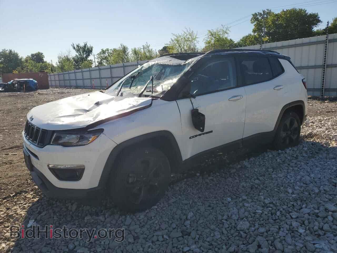 Фотография 3C4NJDBB6JT325734 - JEEP COMPASS 2018